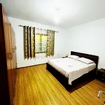 Feriehus Olive Garden House Durrës