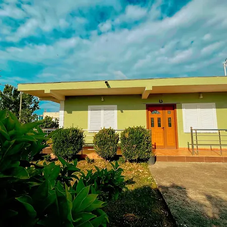 Feriehus Olive Garden House Durrës